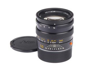 Lot 53B - A Leitz Summilux-M f/1.4 50mm Lens