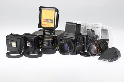 Lot 391 - A Zenza Bronica SQ-B Medium Format SLR Camera Outfit