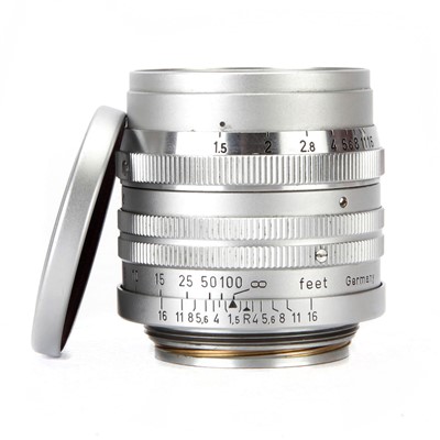 Lot 15 - A Leitz Summarit f/1.5 50mm Lens