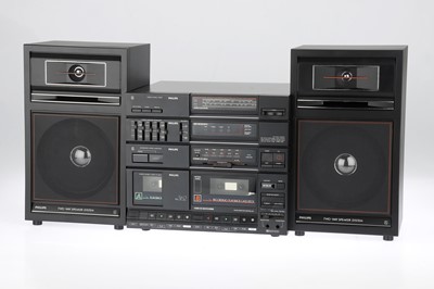 Lot 872 - A Philips 70FS362/05X Home Stereo Hifi System