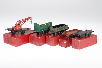 Lot 1282 - Collection of O Gauge Tinplate Hornby Train Carriages