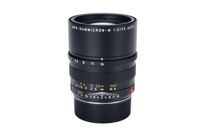 Lot 72 - A Leitz APO-Summicron-M ASPH. 75mm f2 Lens