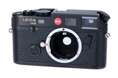 Lot 46 - A Leica M6 TTL 0.72 Rangefinder Camera Body