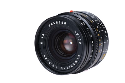 Lot 59 - A Leitz Elmarit-M f/2.8 28mm Lens