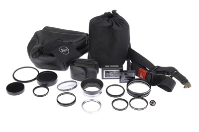 Lot 28 - A Selection of Leica Camera Accessories