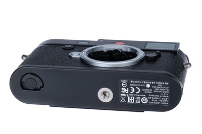 Lot 54 - A Leica M10 Digital Rangefinder Body