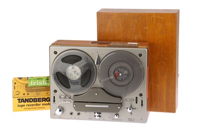 Lot 1331B - A Tandberg Model 74 Reel to Reel Player & Recorder