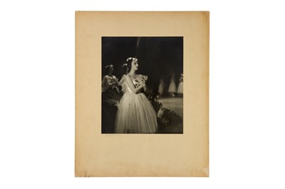 Lot 22 - Gilbert Adams