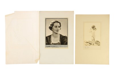 Lot 23 - Mixed Collection including Dorothy Wilding and Vandyk
