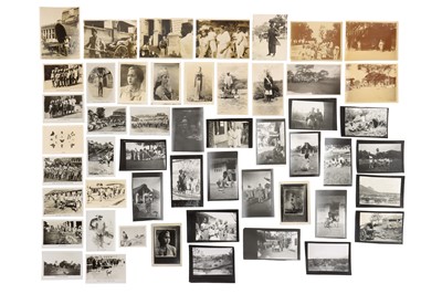Lot 23 - Mixed Collection including Dorothy Wilding and Vandyk