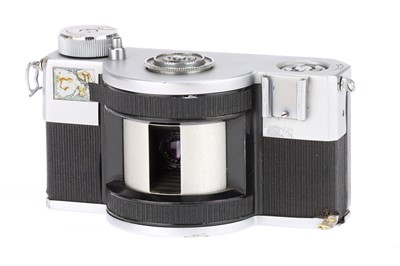 Lot 59 - A KMZ Horizont 35mm Panoramic Camera
