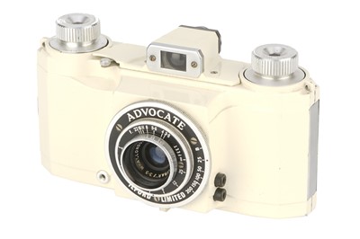 Lot 123 - An Ilford Advocate Series III 'Black Face' Camera