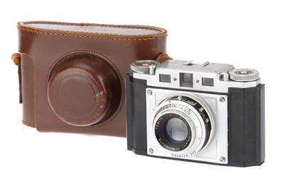 Lot 145 - A Braun Gloria Medium Format Uncoupled Rangefinder Camera