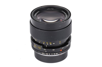 Lot 17 - A Leitz Vario-Elmar-R f/3.5 35-70mm Lens
