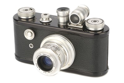 Lot 134 - A Corfield Periflex I Camera