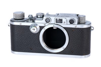 Lot 15 - A Leica IIIc 'British Royal Air Force' Rangefinder Camera