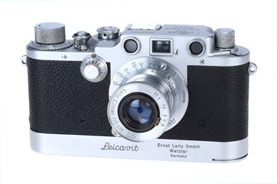 Lot 20 - A Leica IIIc Rangefinder Camera
