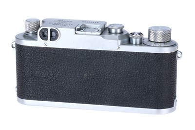Lot 18 - A Leica IIIc Rangefinder Camera