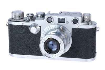 Lot 18 - A Leica IIIc Rangefinder Camera