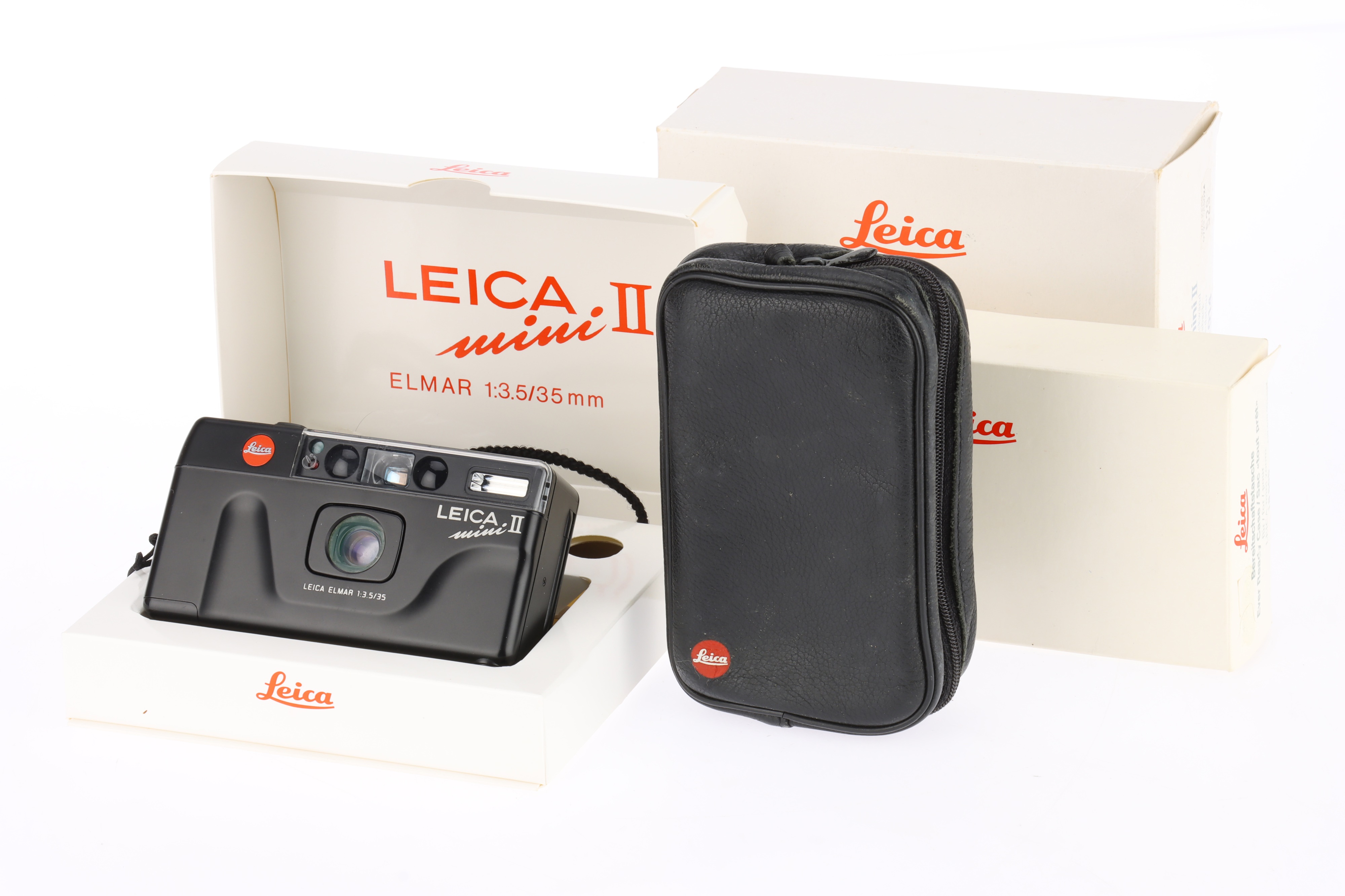 Lot 226 - A Leica Mini II with Data Back 35mm Compact