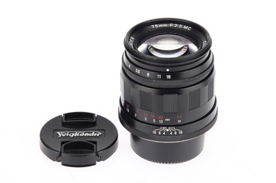 Lot 7 - A Voigtlander Color-Heliar MC f/2.5 75mm Lens