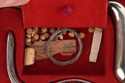 Lot 7 - A Cleft Palate Set