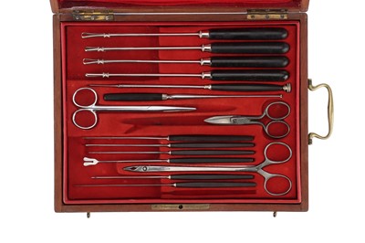Lot 7 - A Cleft Palate Set