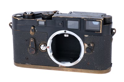 Lot 40 - A Leica M3 'First Batch' Black Paint Rangefinder Body