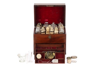 Lot 46 - A 19th Century Domestic Medicine Chest