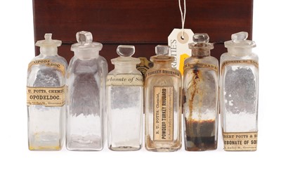 Lot 43 - A 19th Century Domestic Medicine Chest