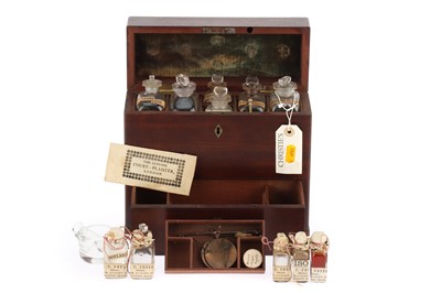 Lot 1066 - A 19th Century Domestic Medicine Chest