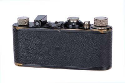 Lot 2 - A Leica Ia Close Focus Camera
