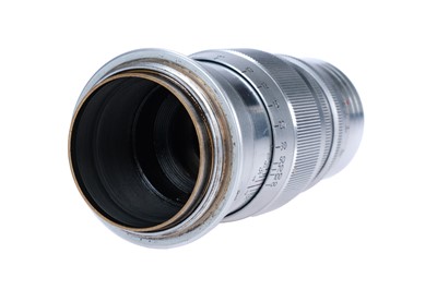 Lot 15 - A Sun Optical Co. Sola f/4 90mm Lens