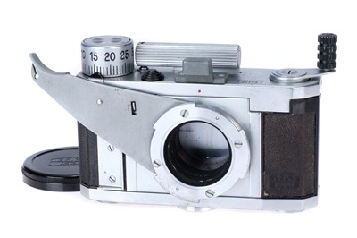 Lot 193 - A Zeiss Ikon Tenax X-Ray Camera