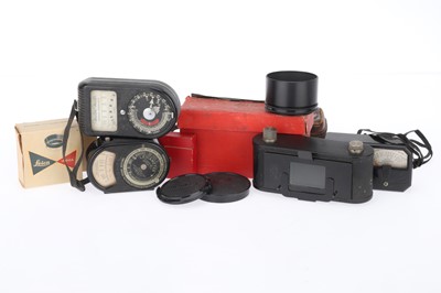 Lot 24 - A Selection Leitz Accessories