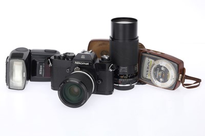Lot 18 - A Nikon Nikomat EL 35mm SLR Camera Outfit