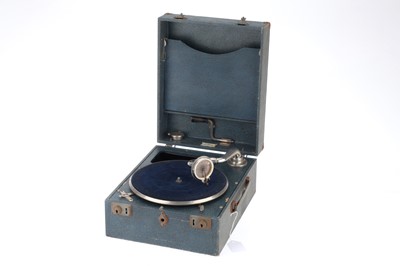 Lot 477 - A Sterno Gramophone