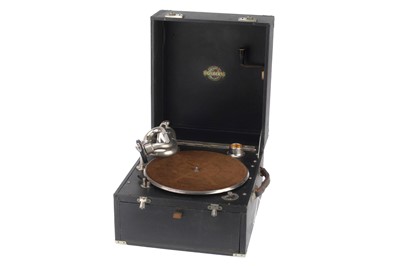 Lot 481 - A Gilbert Gramophone