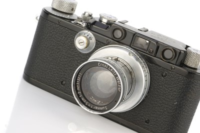 Lot 4 - A Leica II Model D Rangefinder Camera
