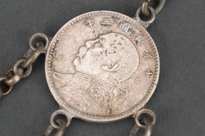 Lot 33 - A Chinese Chatelaine