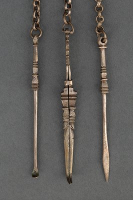 Lot 33 - A Chinese Chatelaine