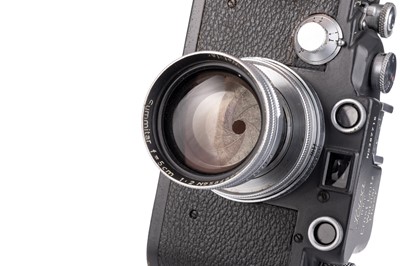 Lot 13 - A Leica IIIc 'Heer' Rangefinder Camera