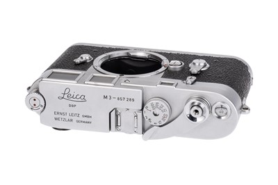 Lot 32 - A Leica M3 SS Rangefinder Camera Body