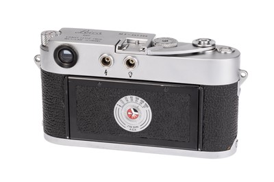 Lot 32 - A Leica M3 SS Rangefinder Camera Body