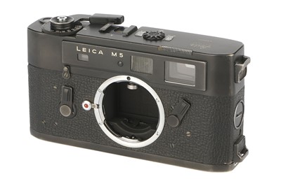 Lot 51 - A Leica M5 Rangefinder Body