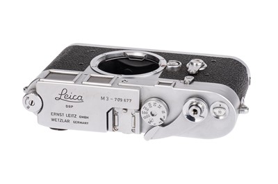 Lot 30 - A Leica M3 DS Rangefinder Camera Body