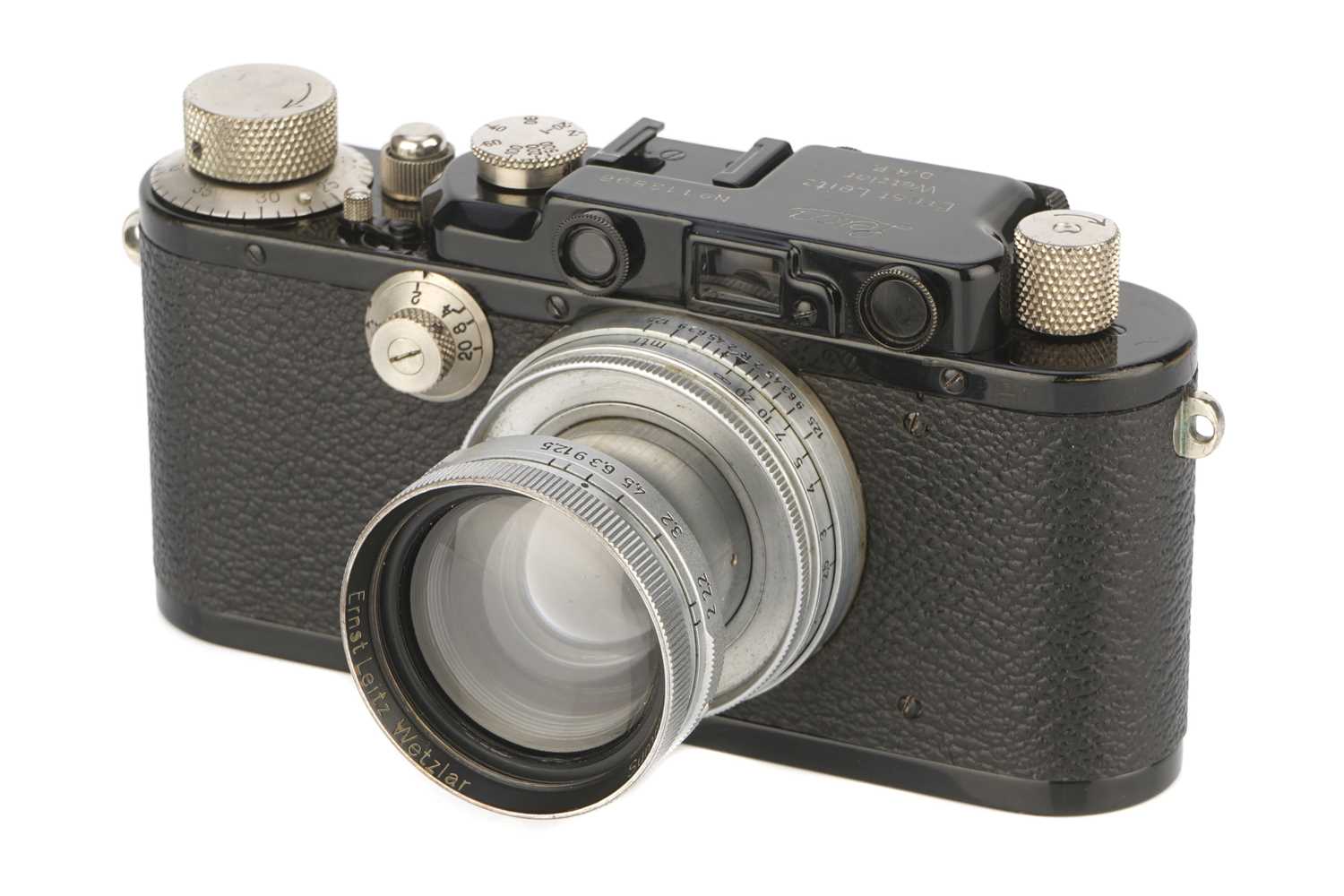 Lot 8 - A Leica IIIc Rangefinder Camera