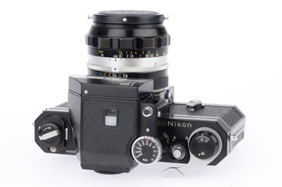 Lot 27 - A Nikon F Photomic 35mm SLR Camera