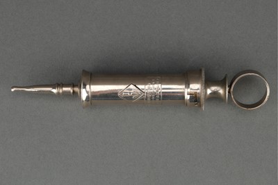 Lot 773 - A Urethral Syringe