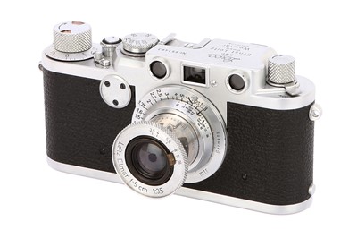 Lot 118 - A Leica IIf 'Red Dial' Rangefinder Camera